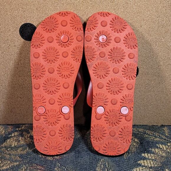 Ugg Women's Red Flip Flops- Size 8 - Picture 4 of 5